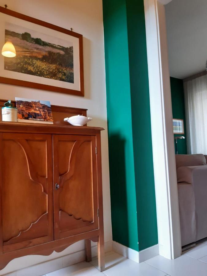 Basilico Apartment กัลตาจีโรเน ภายนอก รูปภาพ