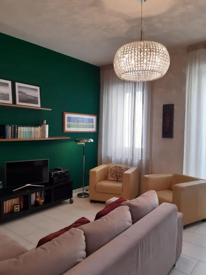 Basilico Apartment กัลตาจีโรเน ภายนอก รูปภาพ
